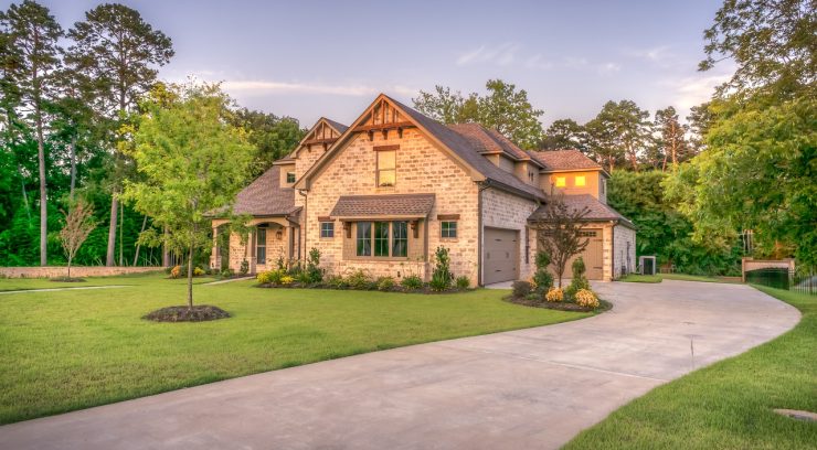 image of a beautiful home in the country